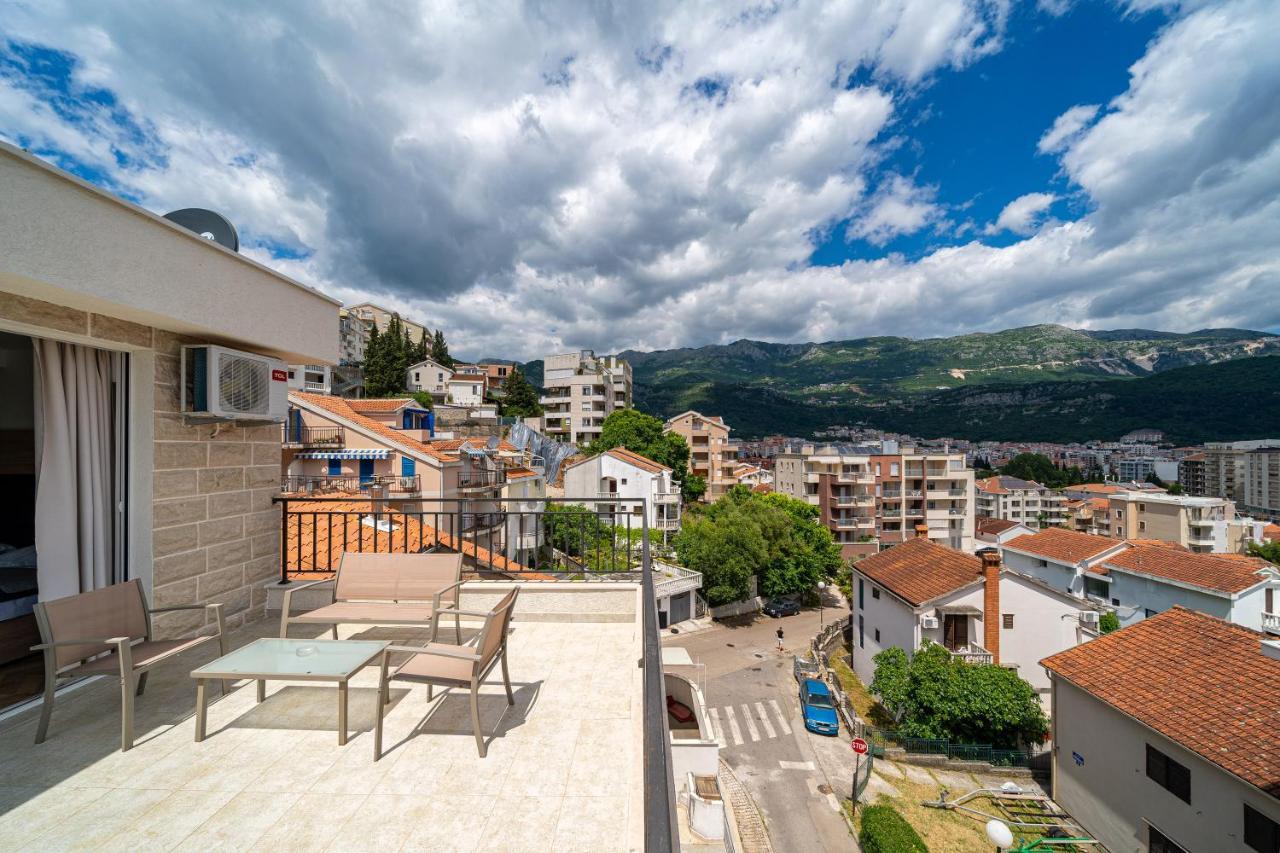 Sun And Sea Apartments Budva Kültér fotó